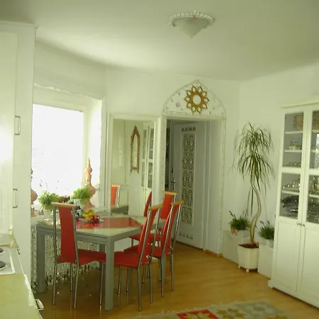 Rhein Apartment